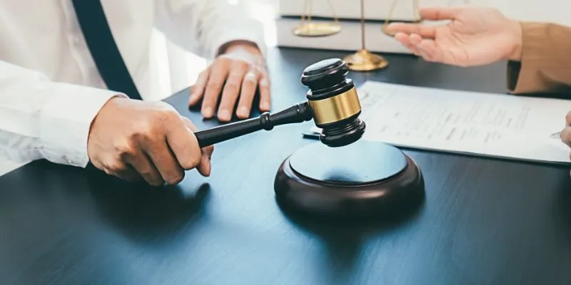 Quy trình thẩm định hồ sơ yêu cầu