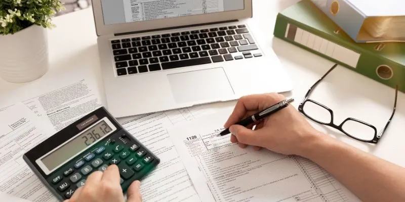 Các vấn đề cần lưu ý khi tính tiền lương làm thêm giờ vào ban đêm